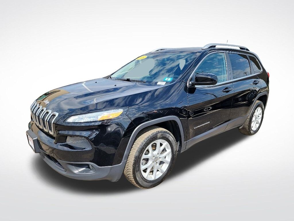 Used 2018 Jeep Cherokee Latitude Plus 4x4 SUV