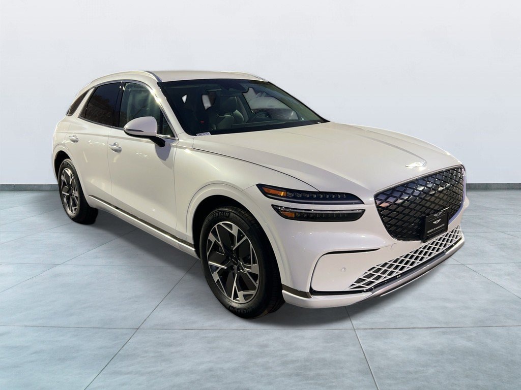 2027 Genesis Electrified GV70 Standard