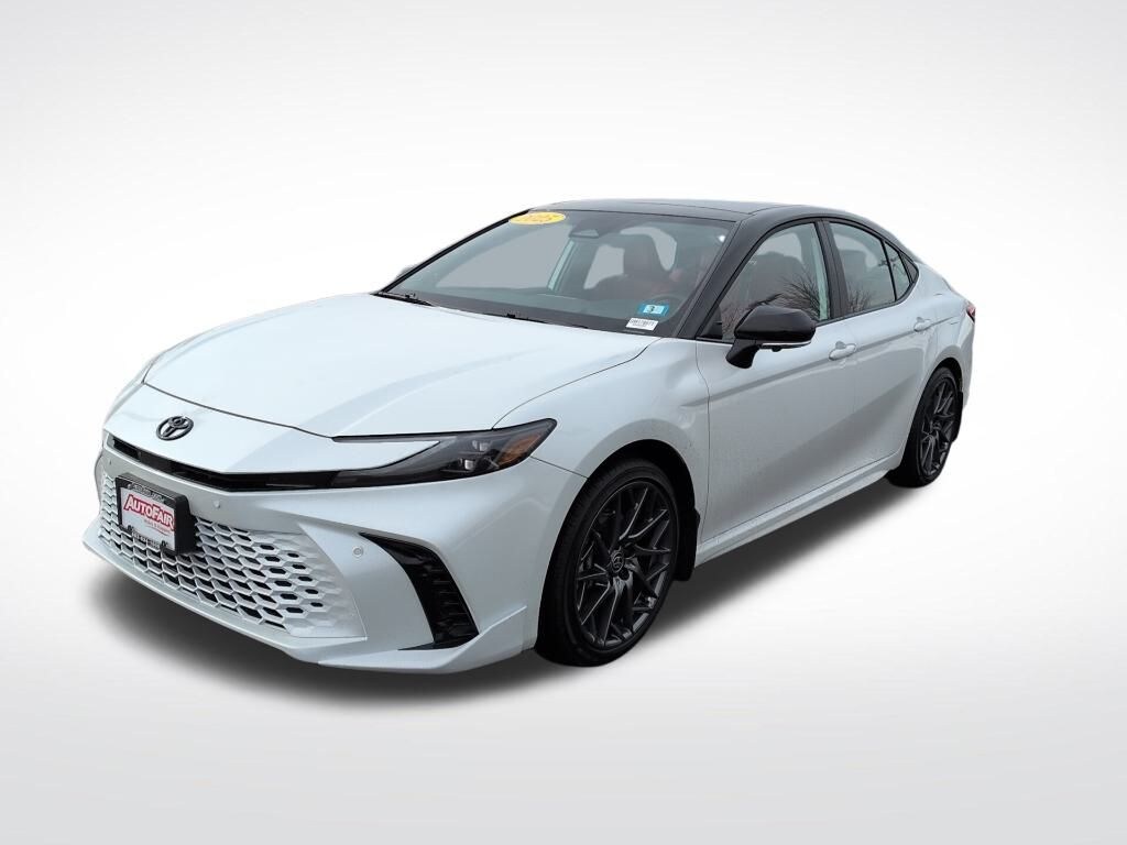 Used 2025 Toyota Camry Sedan