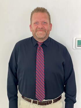 Staff member WESLEY RICHARDSON from ID_35126c225404