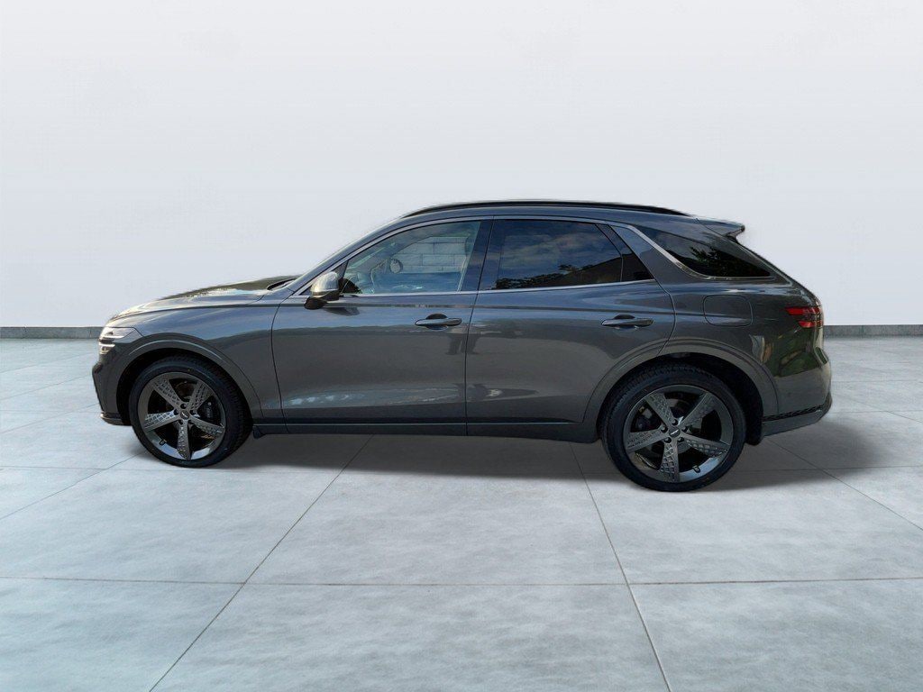 Used 2024 Genesis GV70 SUV