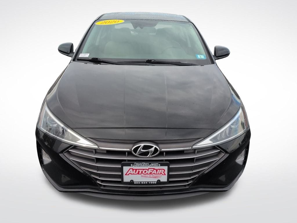 Used 2020 Hyundai Elantra SE Sedan