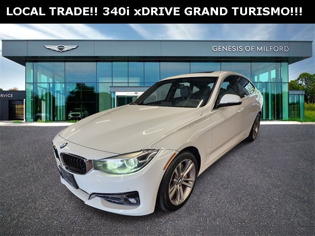 2017 BMW 3 Series 340i's photo