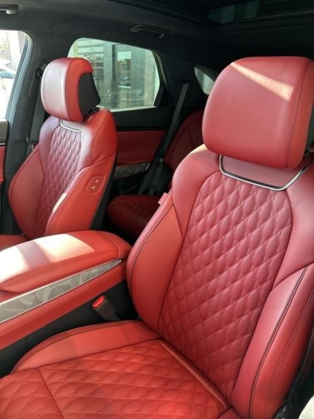 Certified 2025 Genesis GV70 SUV