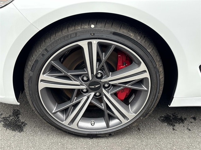 2025 GENESIS G70 Sport Advanced - Photo 11