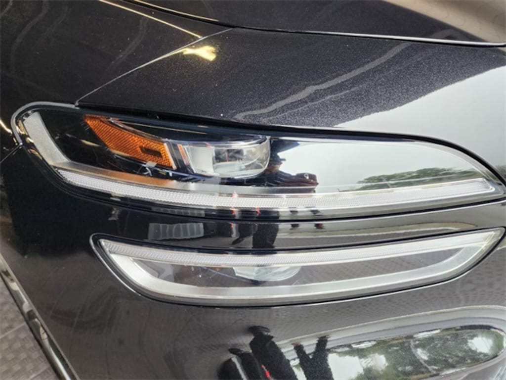 Certified 2025 Genesis G70 2.5T AWD Sedan