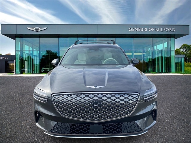 Used 2025 GENESIS GV70 Advanced with VIN 5NMMCET18SH003984 for sale in Milford, CT