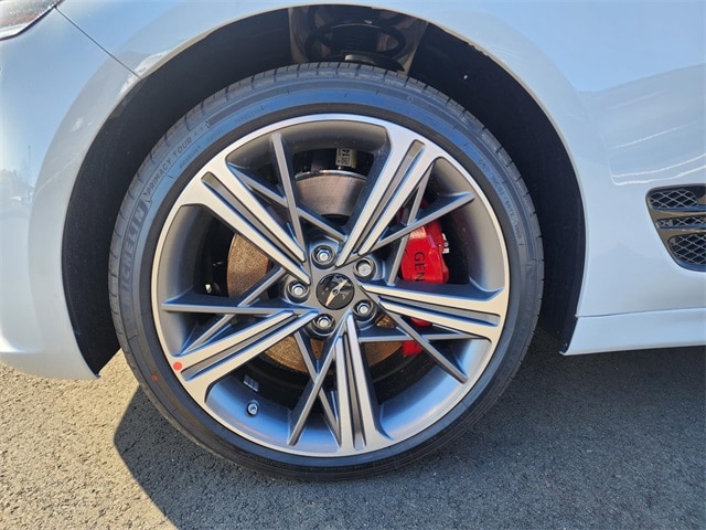 2025 GENESIS G70 Sport Advanced - Photo 5