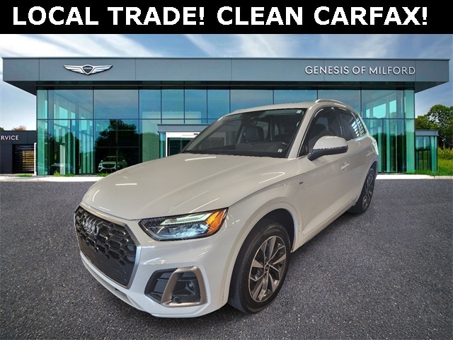 2022 Audi Q5 Premium Plus's photo