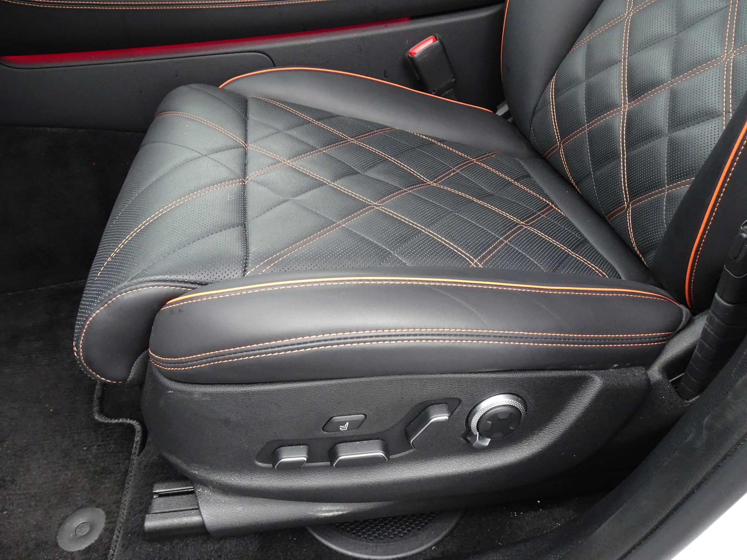 2026 GENESIS GV70 Sport Prestige - Photo 7
