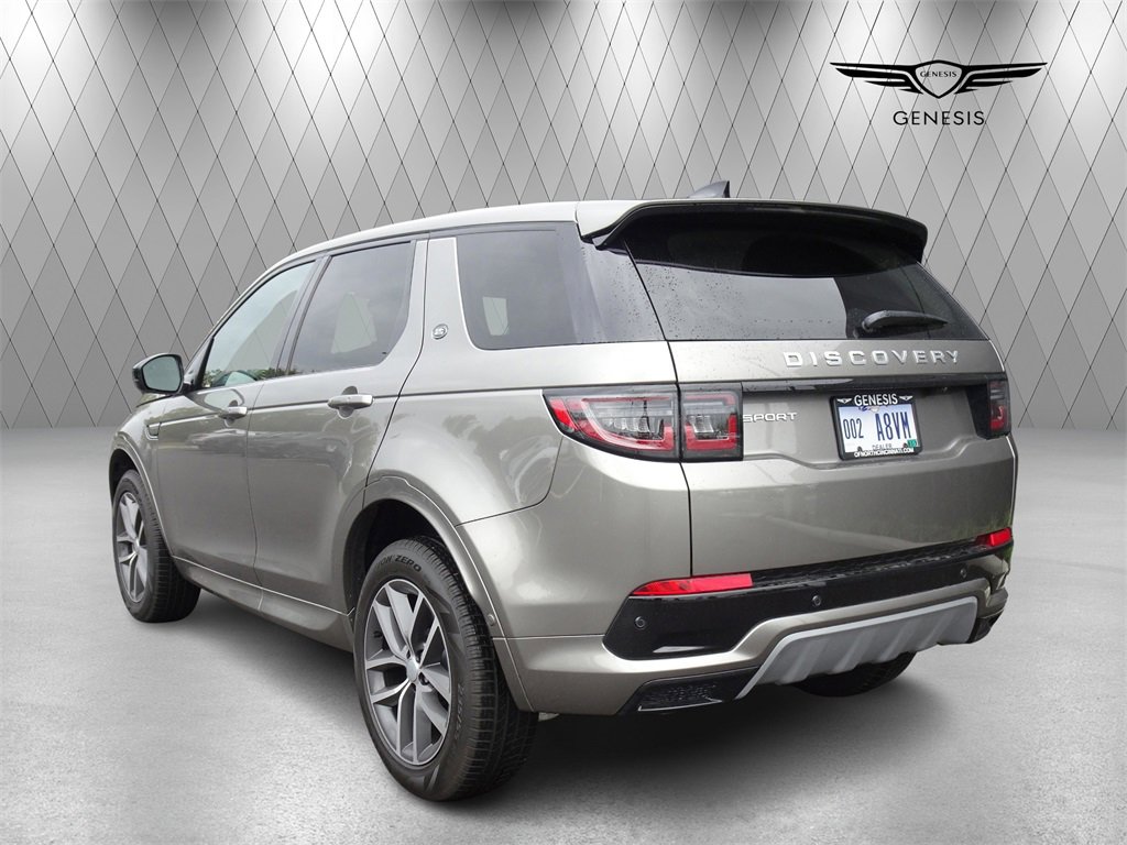 2024 Land Rover Discovery Sport S photo 3