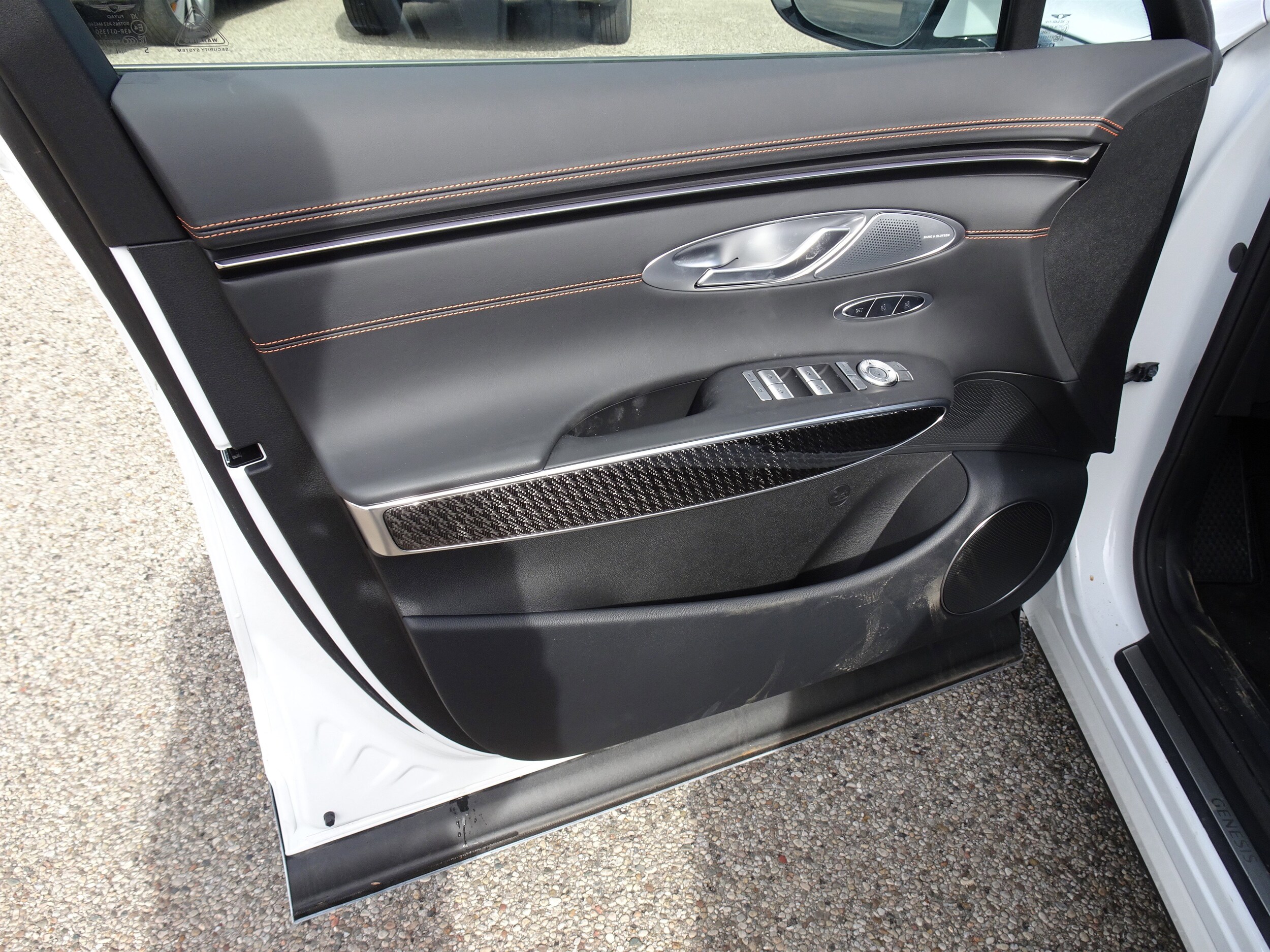 2026 GENESIS GV70 Sport Prestige - Photo 10