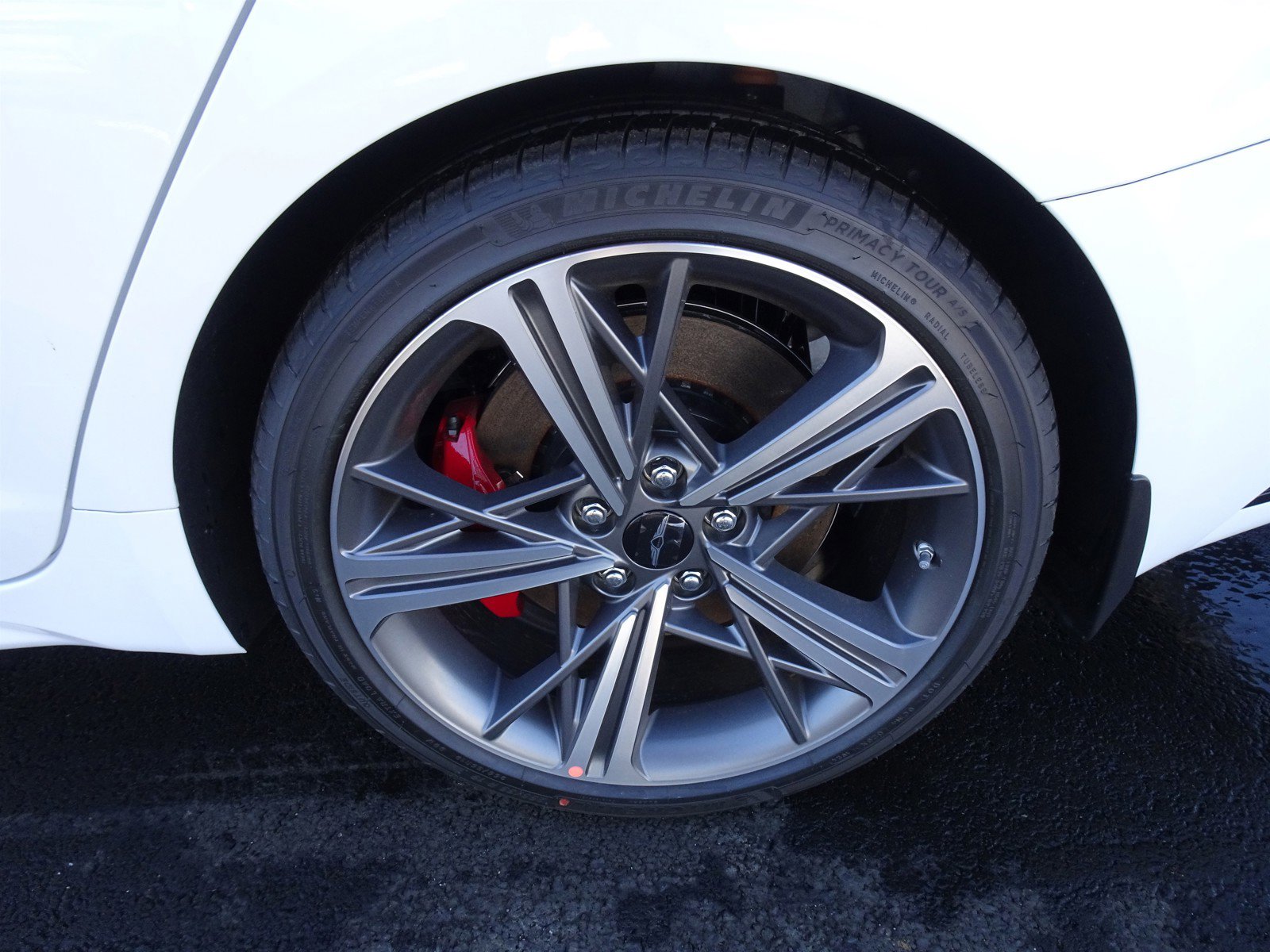 2025 Genesis G70 2.5T Sport Prestige photo 3