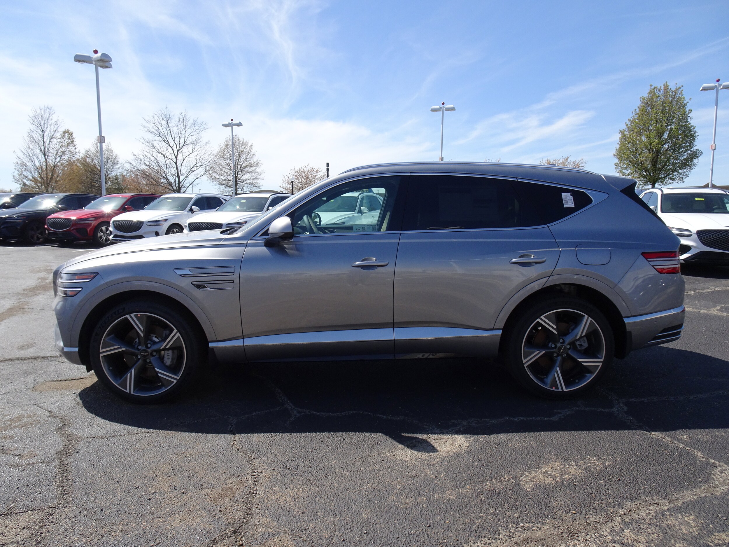 2025 Genesis GV80 3.5T Prestige AWD photo 2