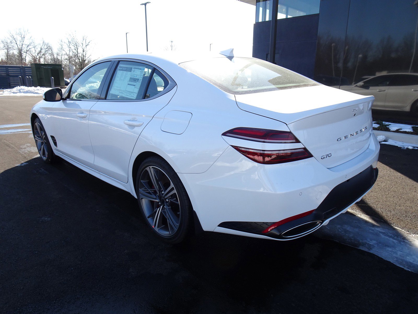 2025 Genesis G70 2.5T Sport Prestige photo 4