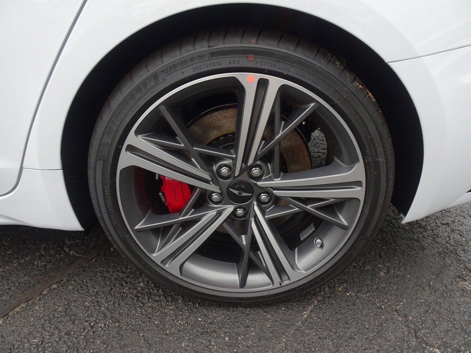 2025 Genesis G70 3.3T Sport Prestige photo 3