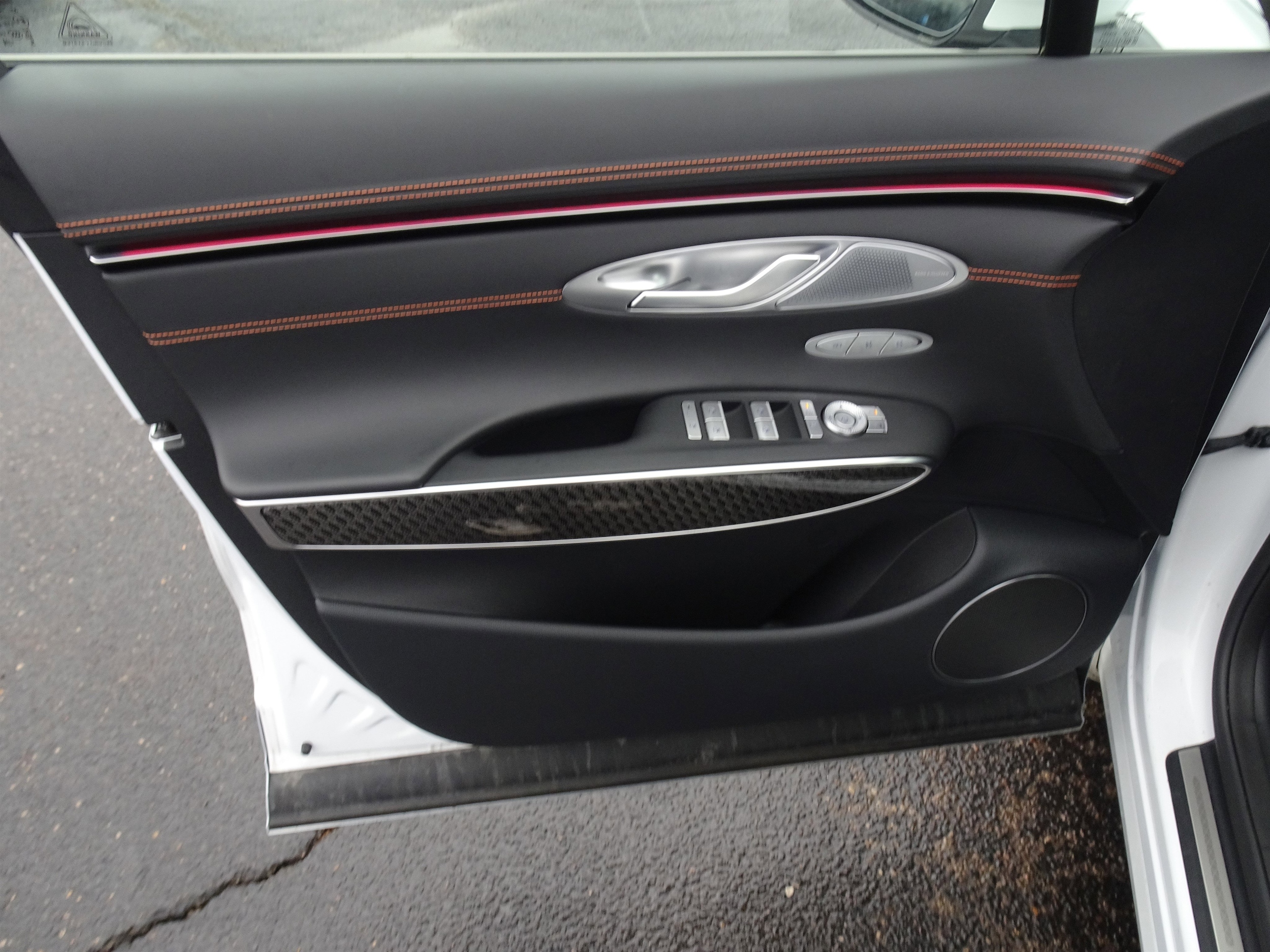 2026 GENESIS GV70 Sport Prestige - Photo 11