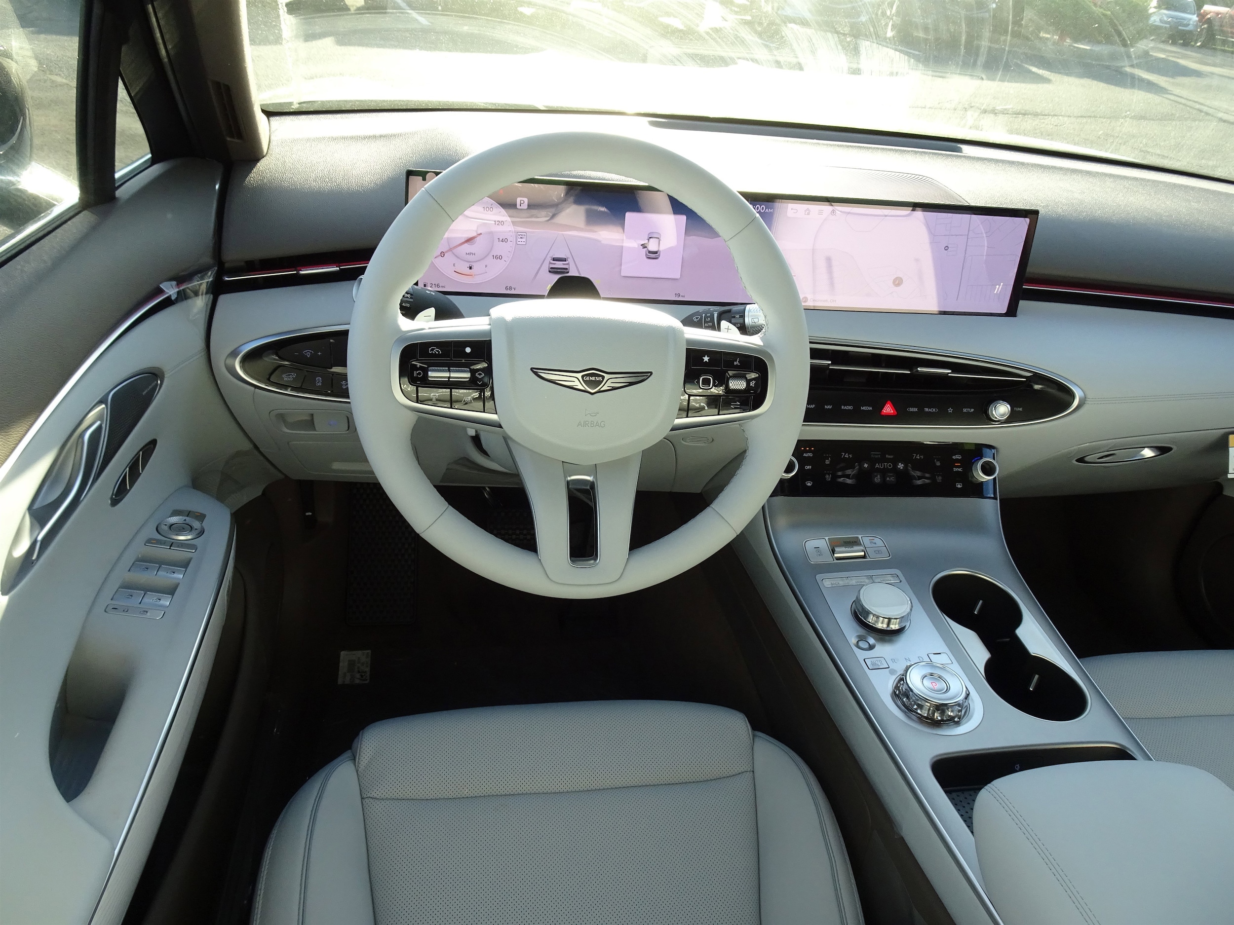 2026 GENESIS GV70 Advanced - Photo 13