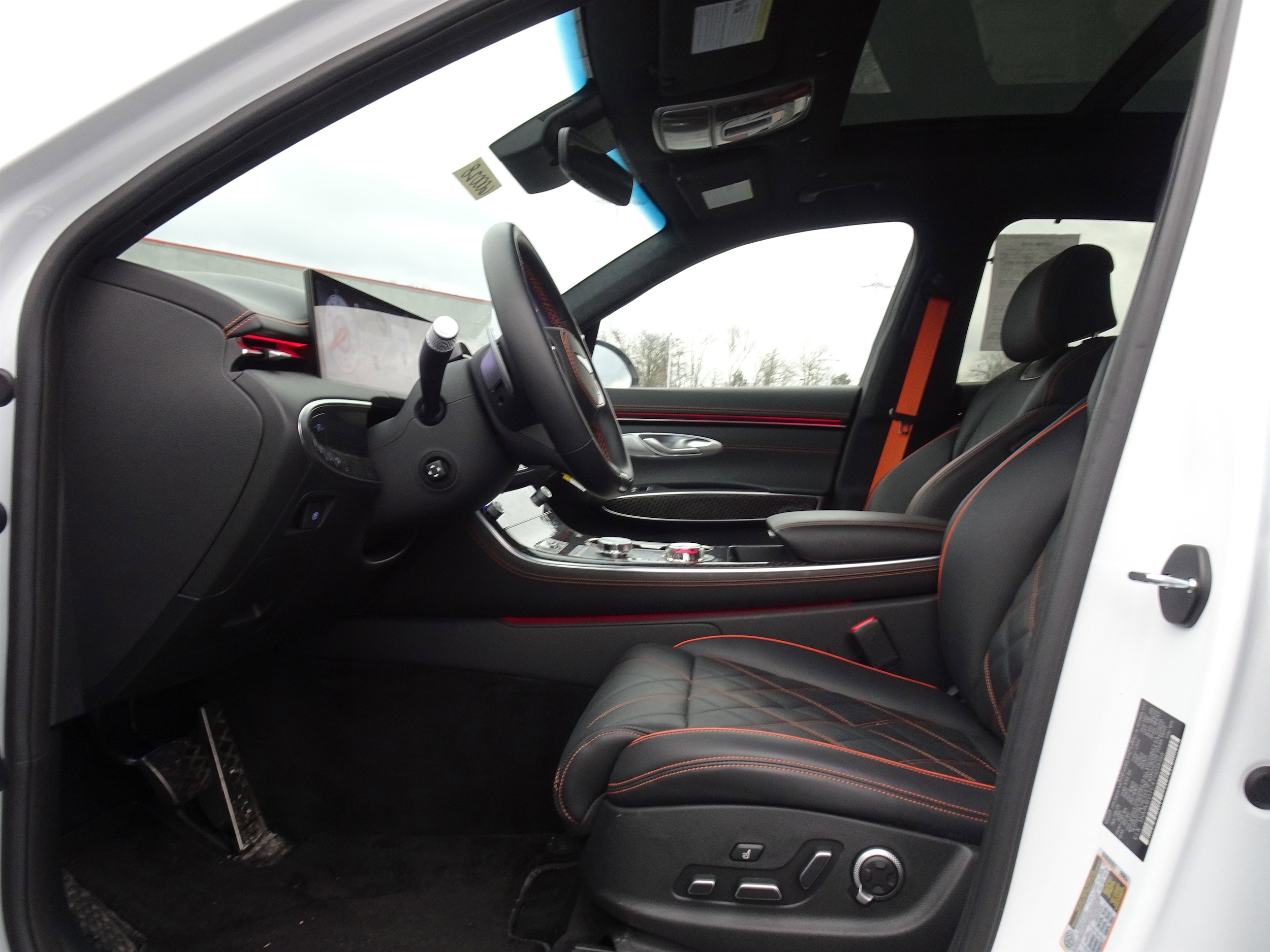 2026 GENESIS GV70 Sport Prestige - Photo 6