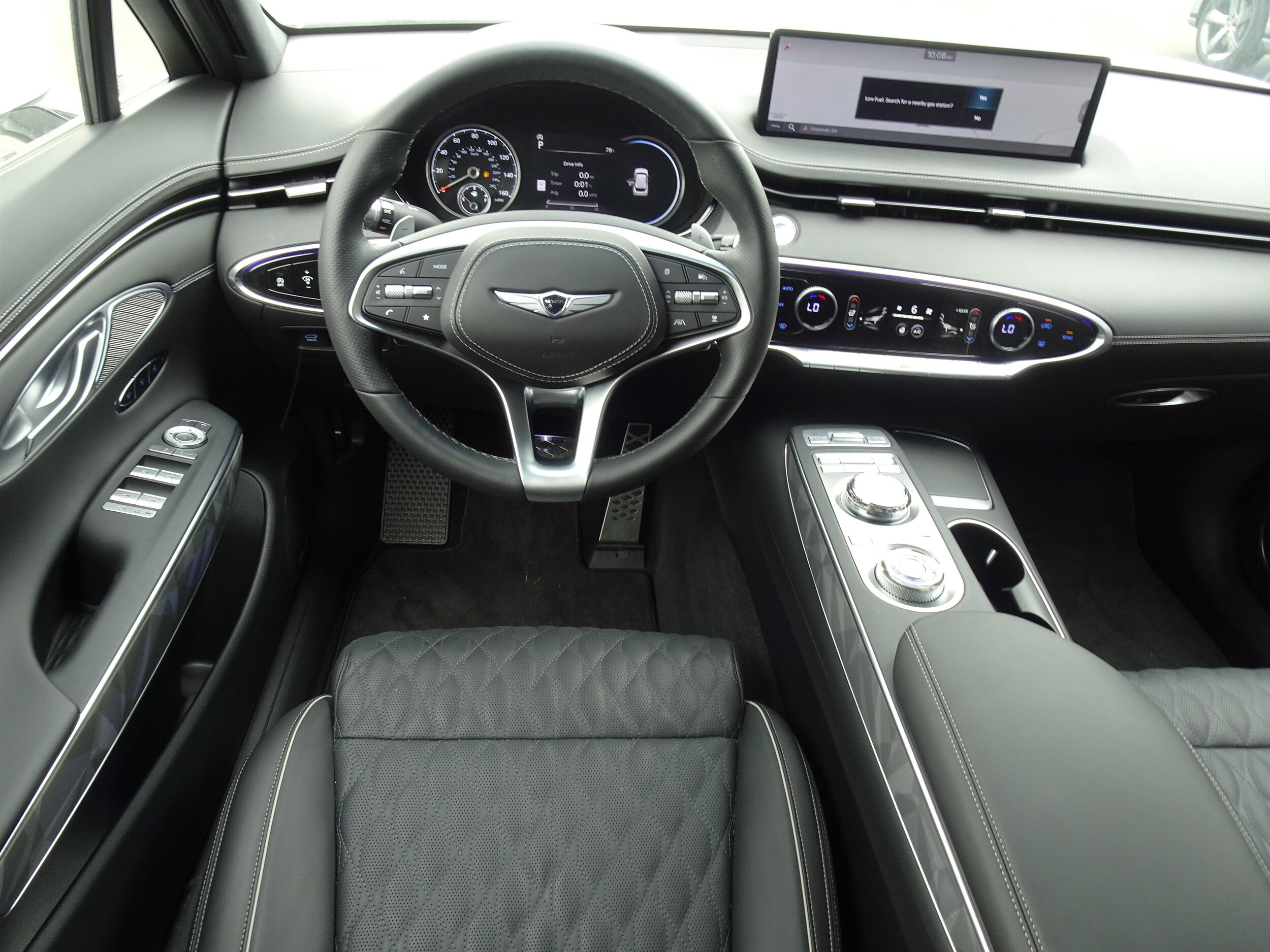 2025 GENESIS GV70 Sport - Photo 14
