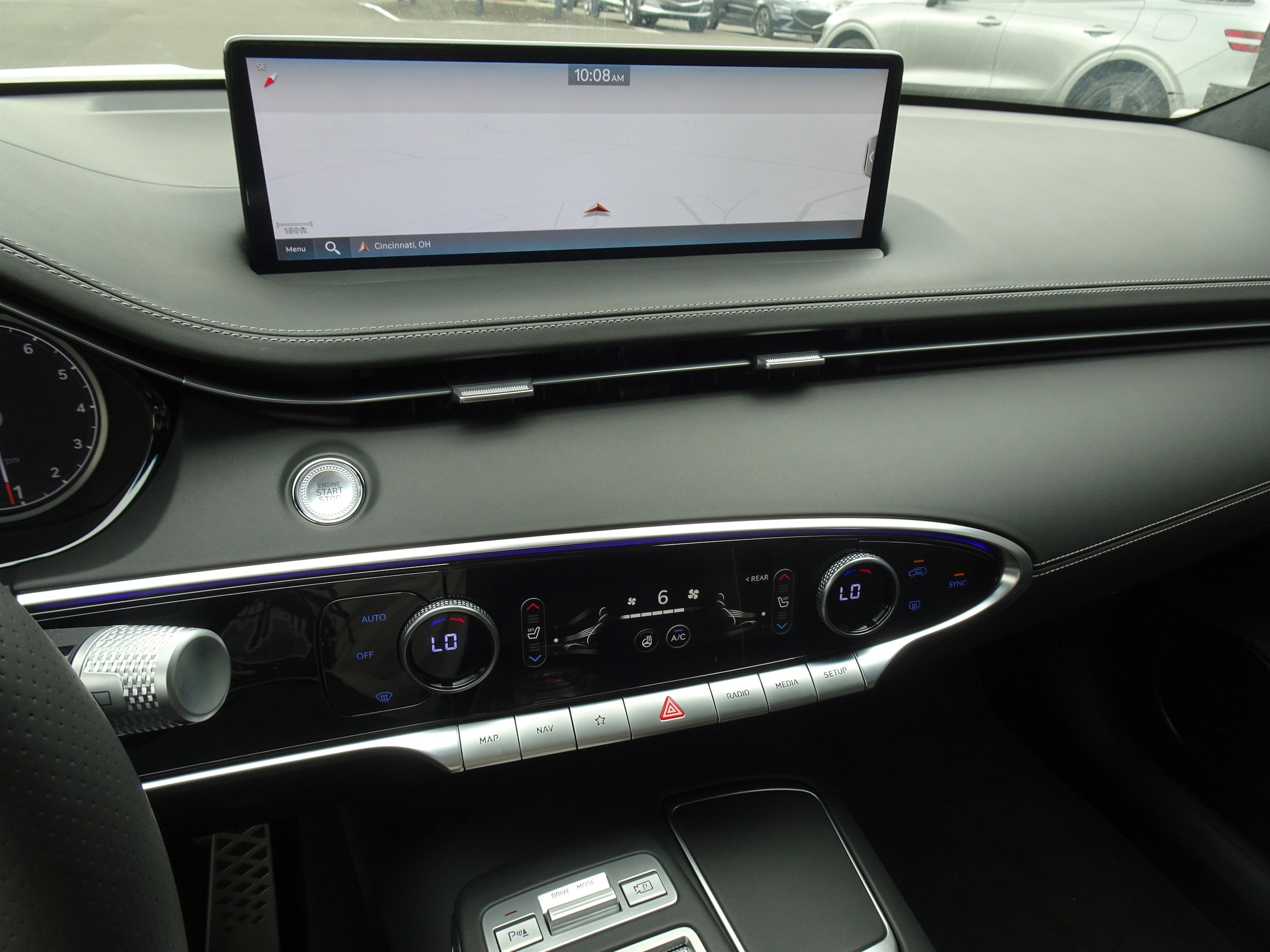 2025 GENESIS GV70 Sport - Photo 17