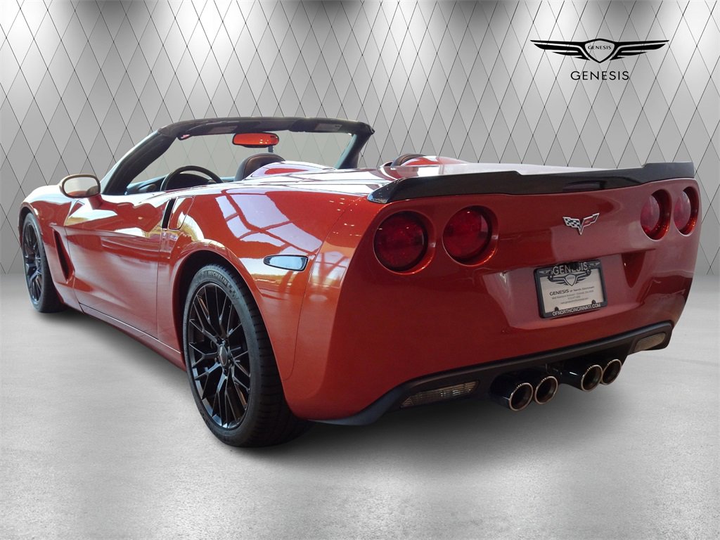 2005 Chevrolet Corvette Base Convertible photo 4