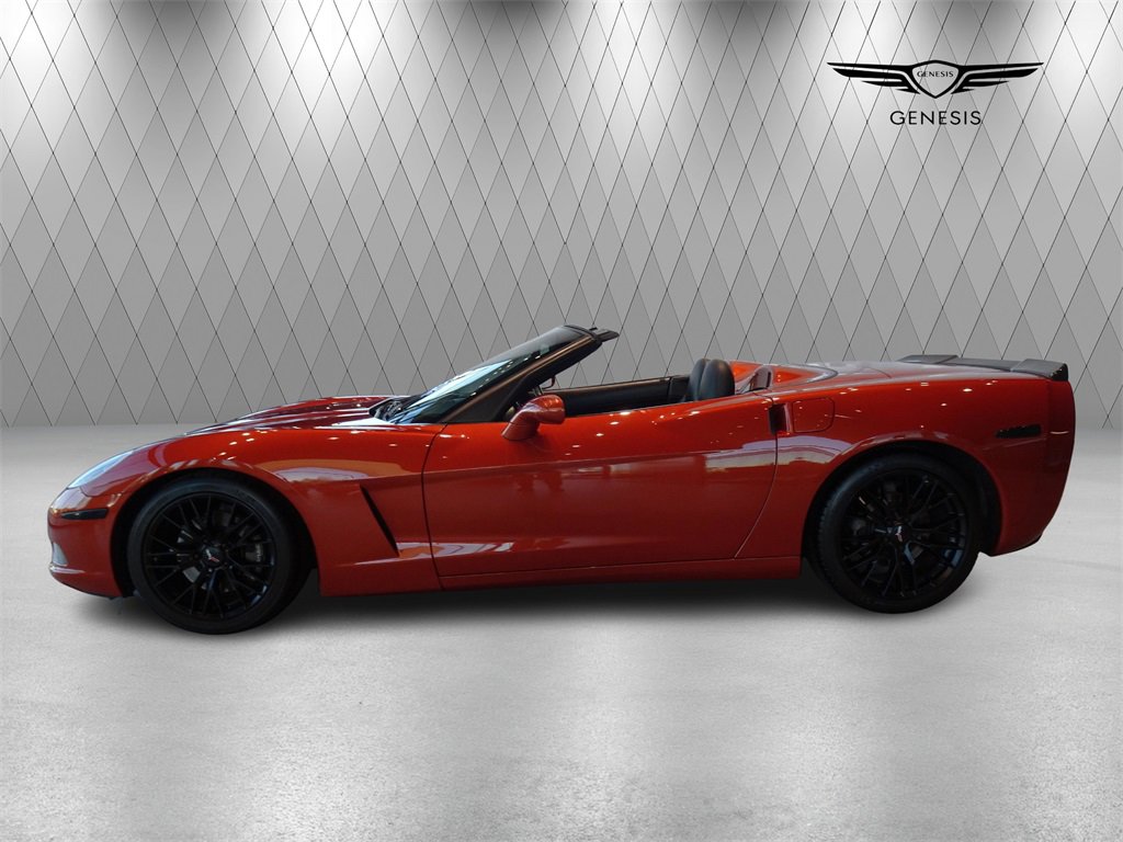 2005 Chevrolet Corvette Base Convertible photo 3