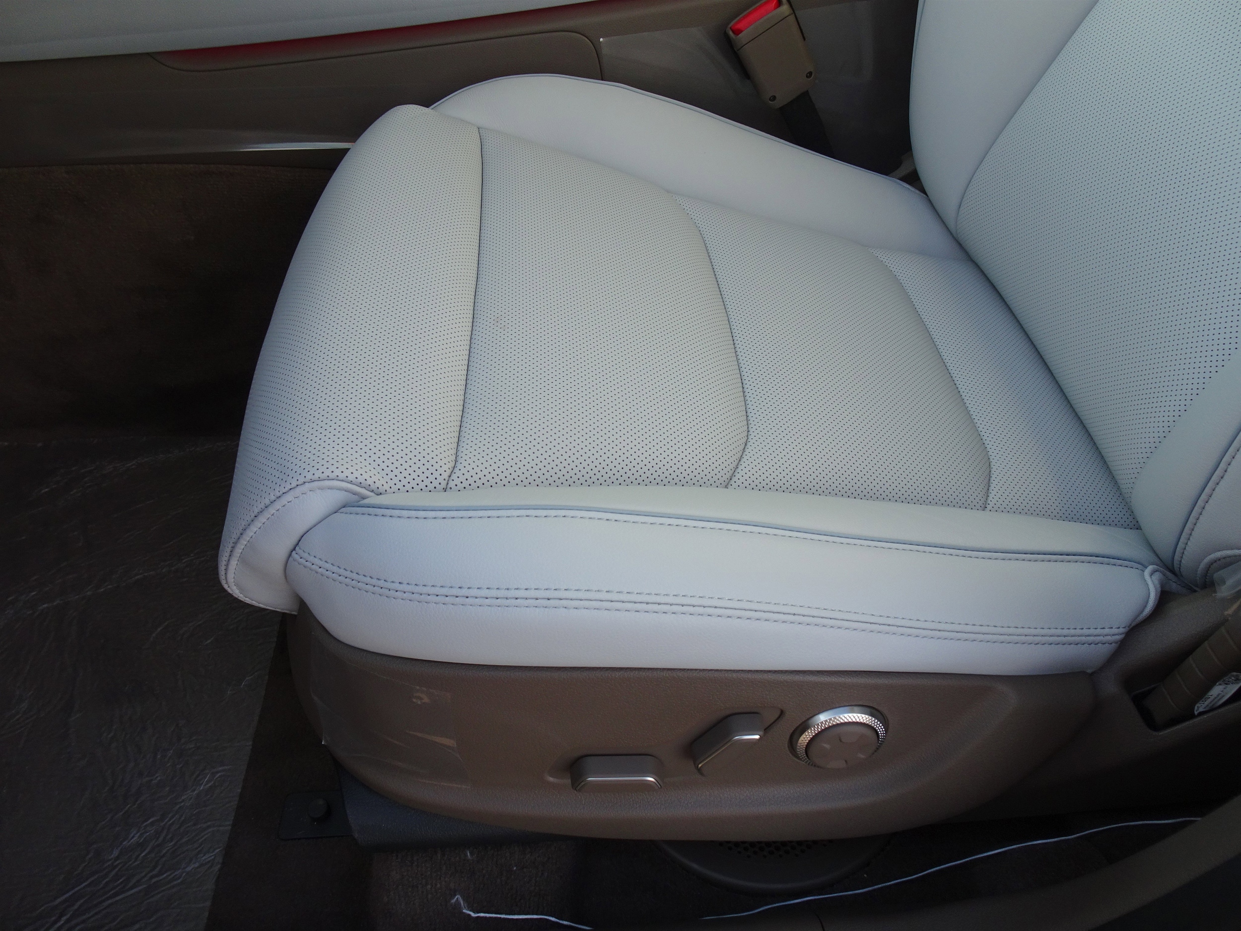 2026 GENESIS GV70 Advanced - Photo 8