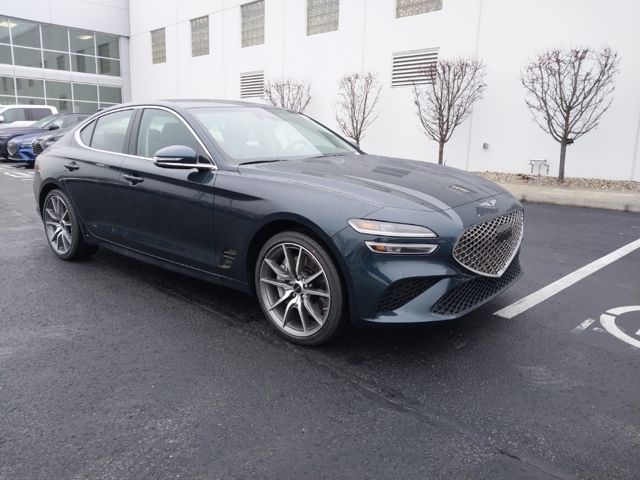2024 Genesis G70 2.5T photo 4