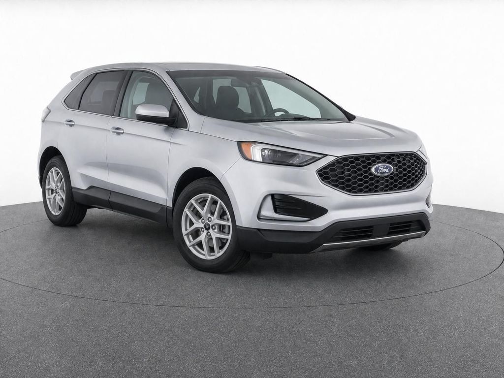 Used 2024 Ford Edge SUV