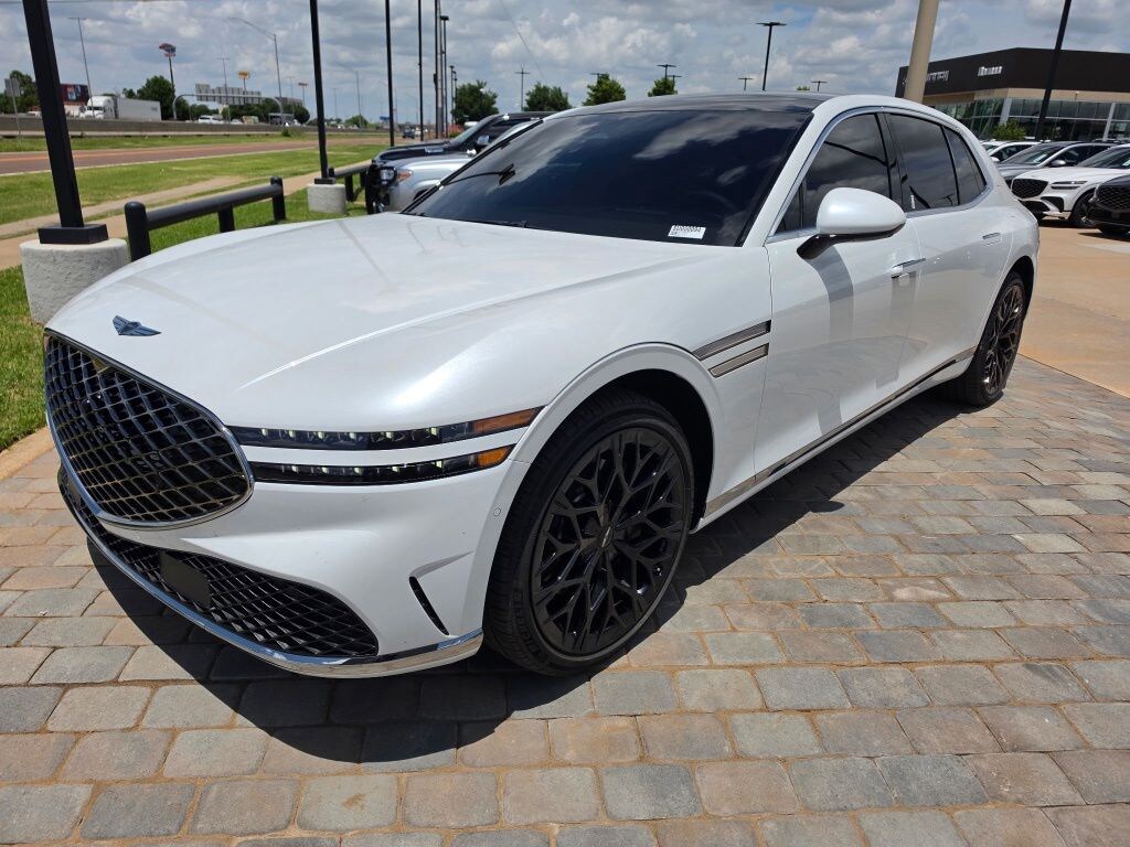 Used 2025 Genesis G90 3.5T e-SC MHEV AWD Sedan