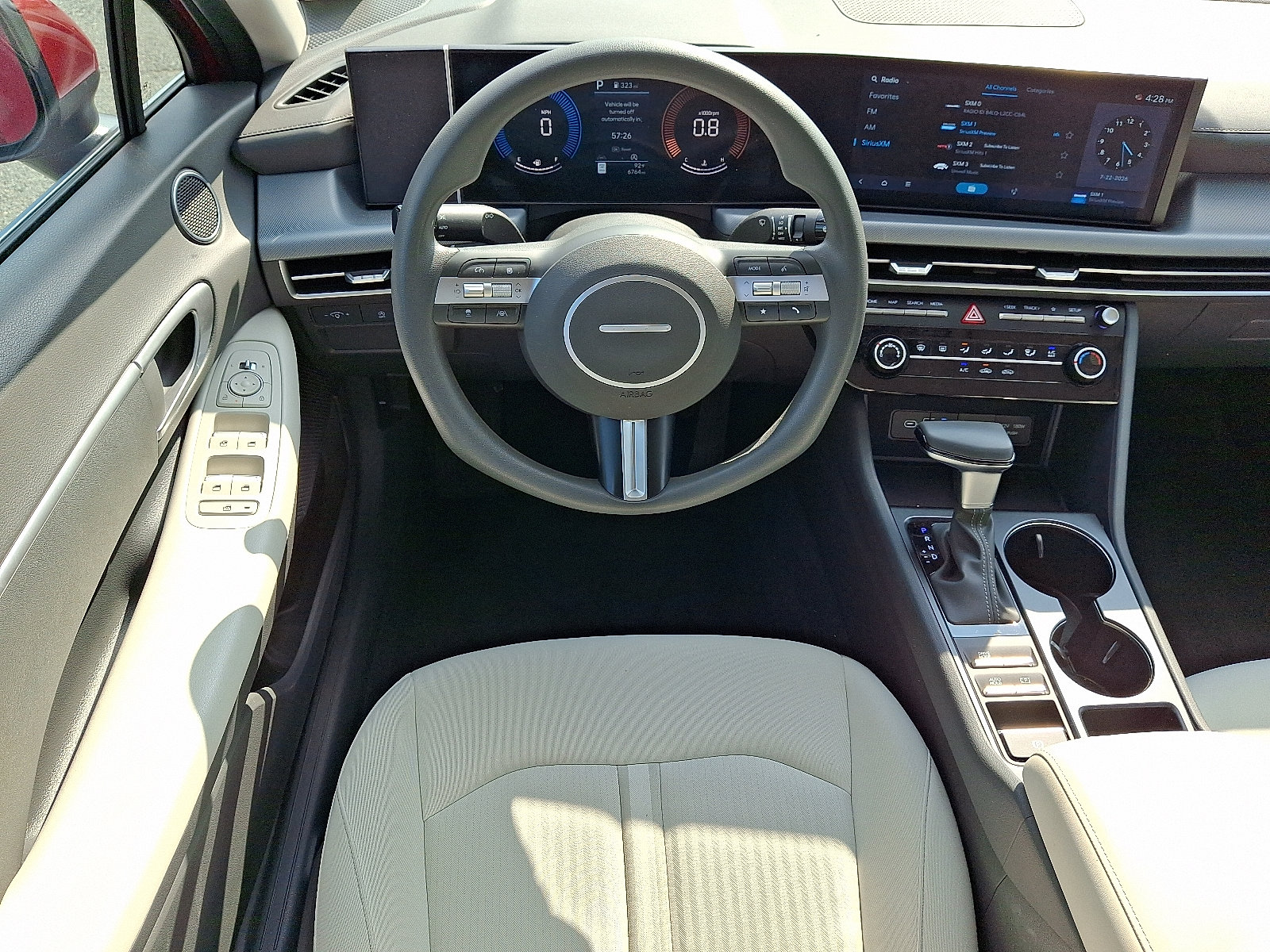 2025 Hyundai Sonata SE - Photo 12