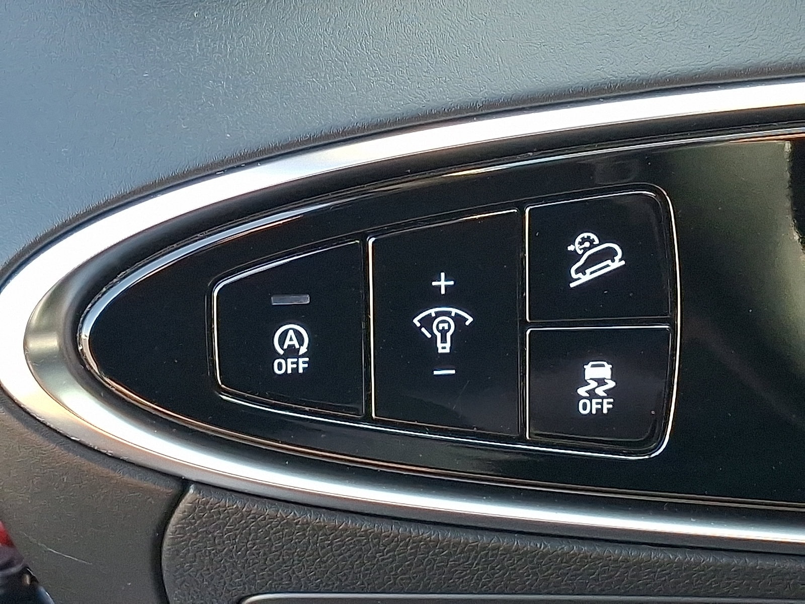 2023 GENESIS GV70 Standard - Photo 27