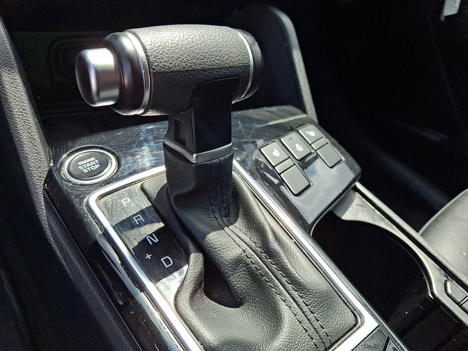 2023 Kia Sportage EX - Photo 15