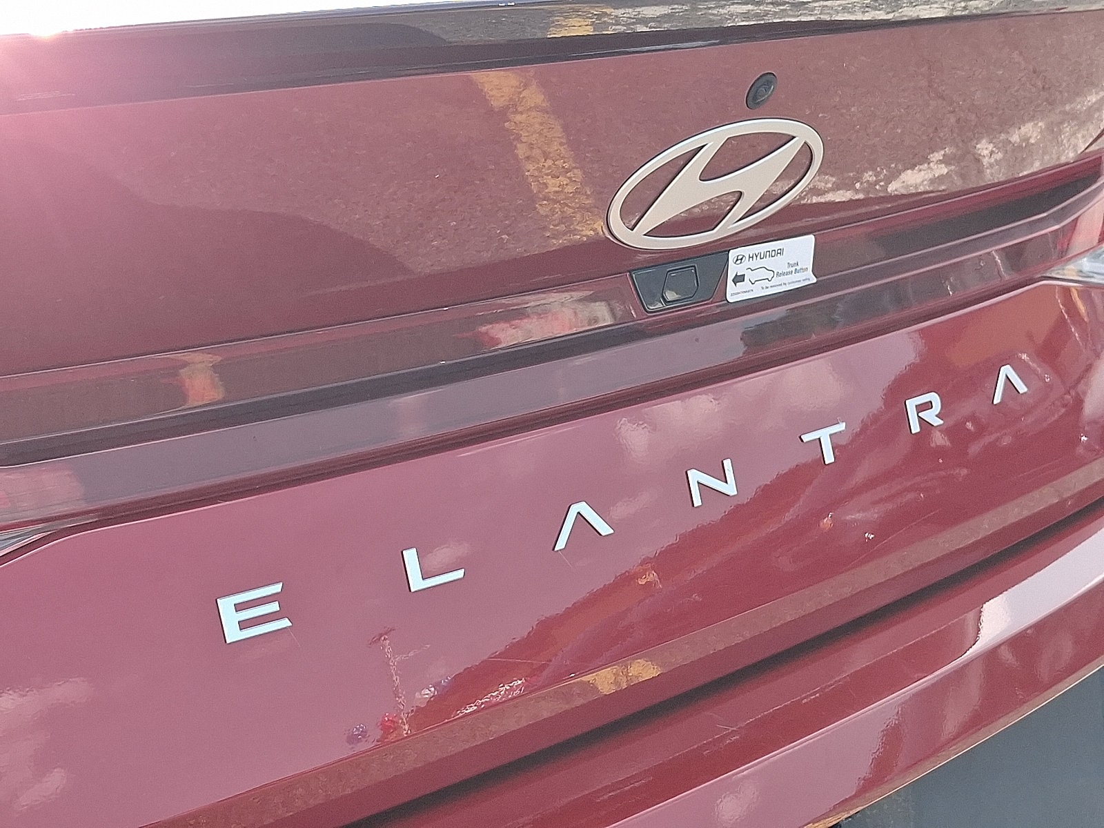 2025 Hyundai Elantra SEL - Photo 30