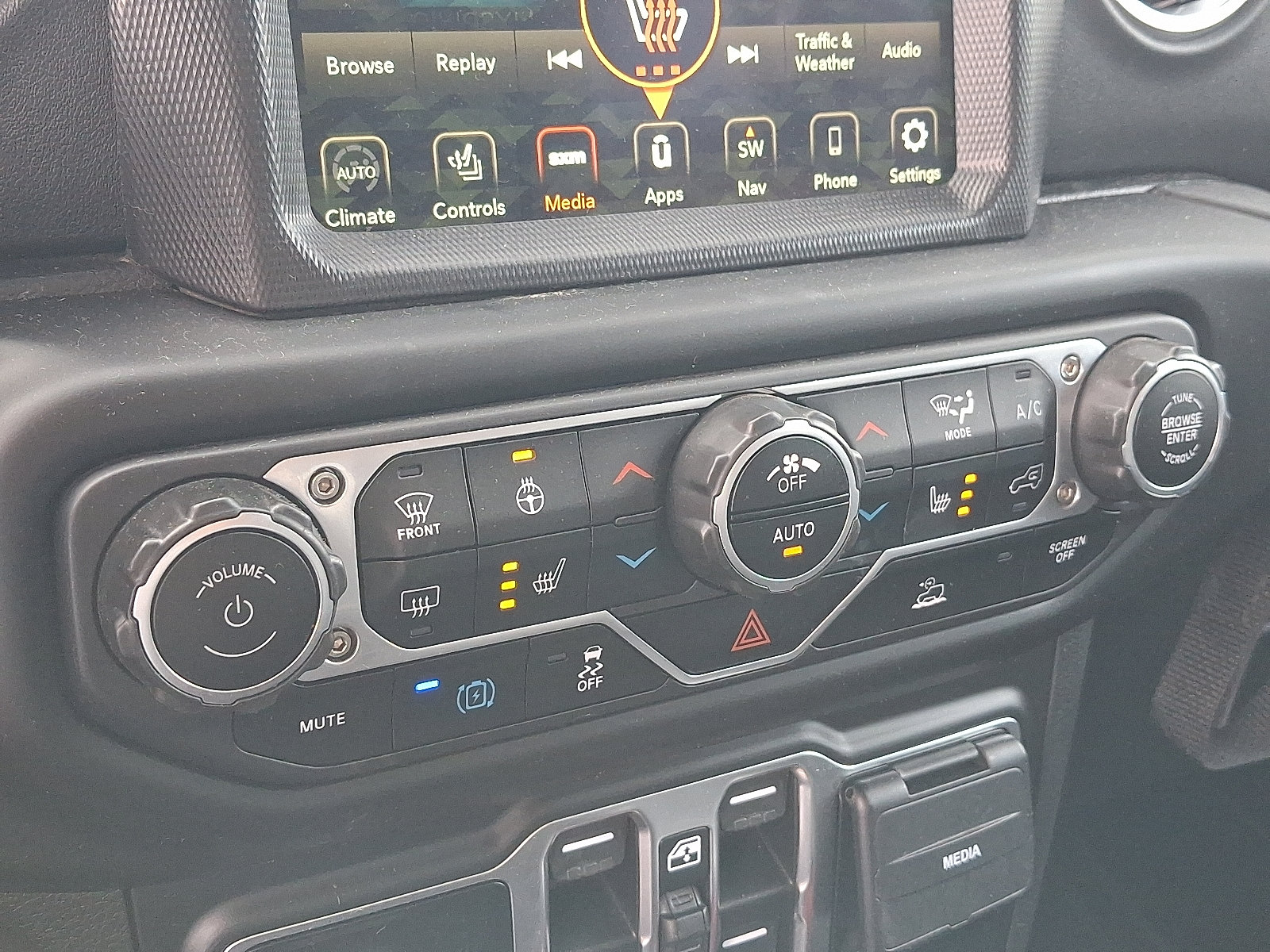 2023 Jeep Wrangler 4xe Sahara 4XE - Photo 16