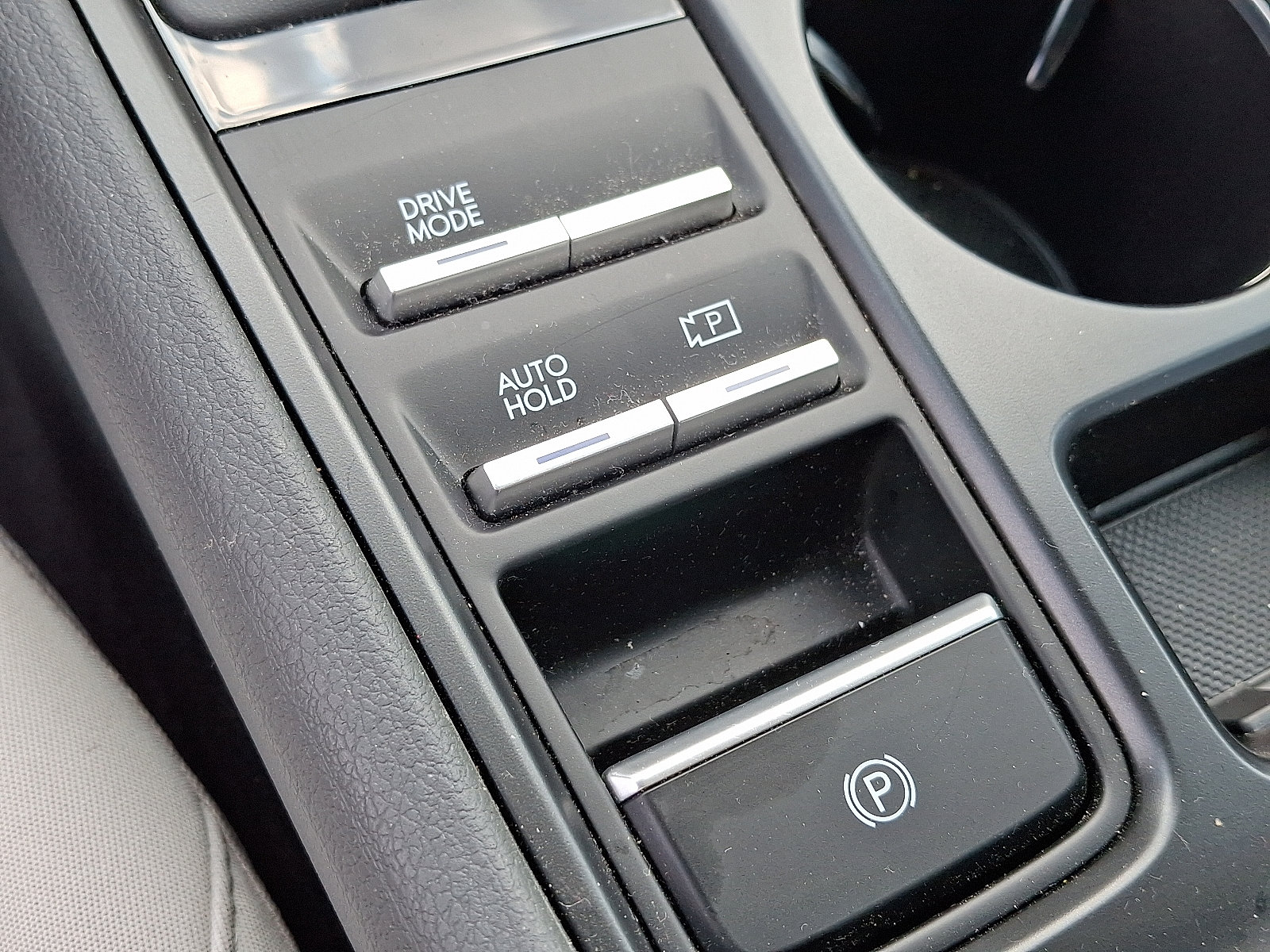 2025 Hyundai Sonata SE - Photo 23