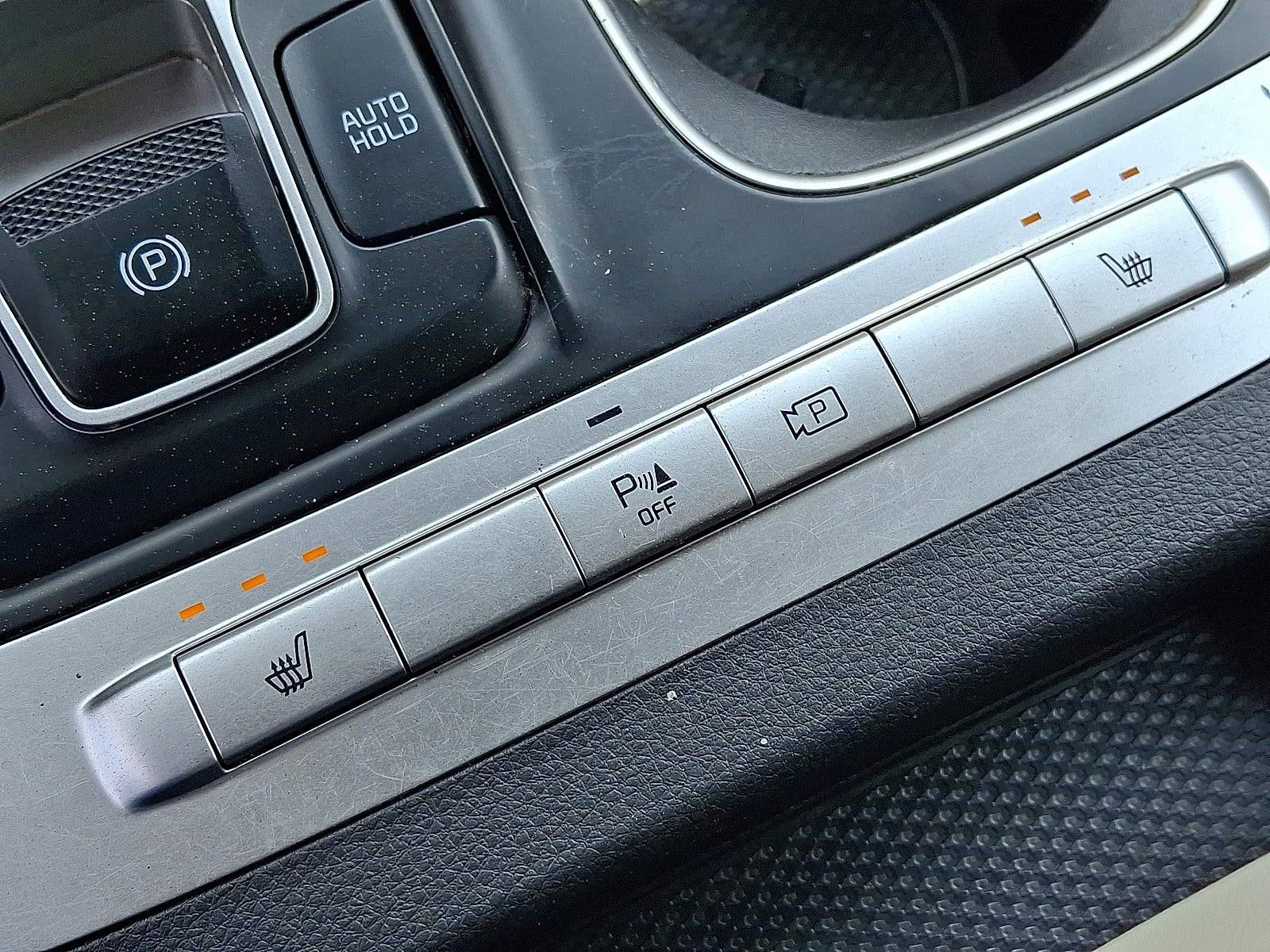 2024 Kia Carnival LX Seat Pkg - Photo 23