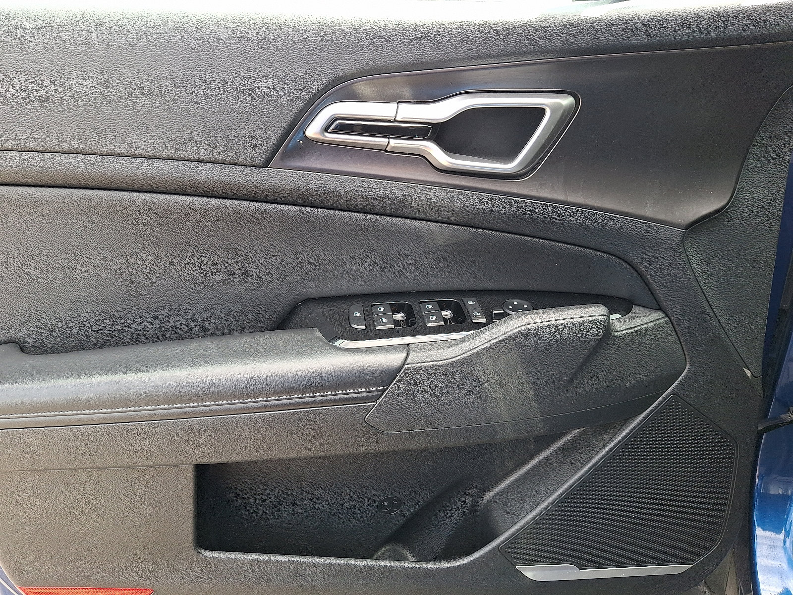 2023 Kia Sportage EX - Photo 13
