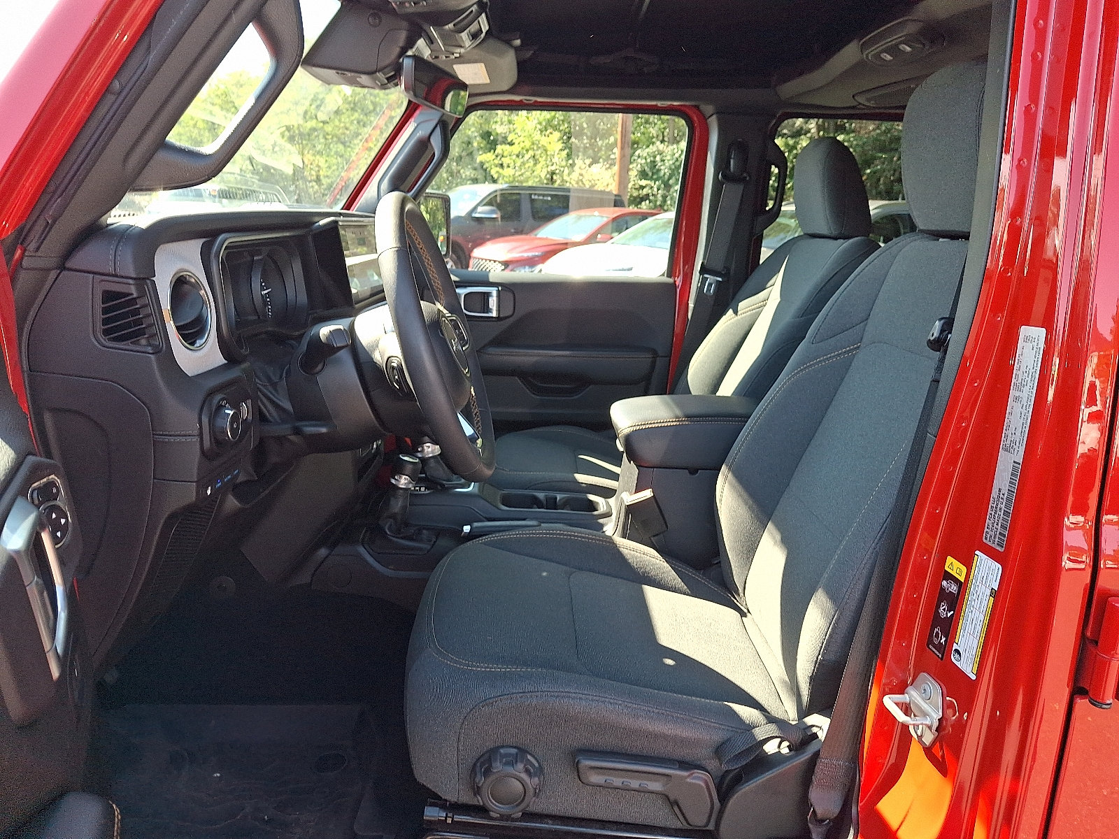 2024 Jeep Wrangler 4xe Sahara 4XE - Photo 14