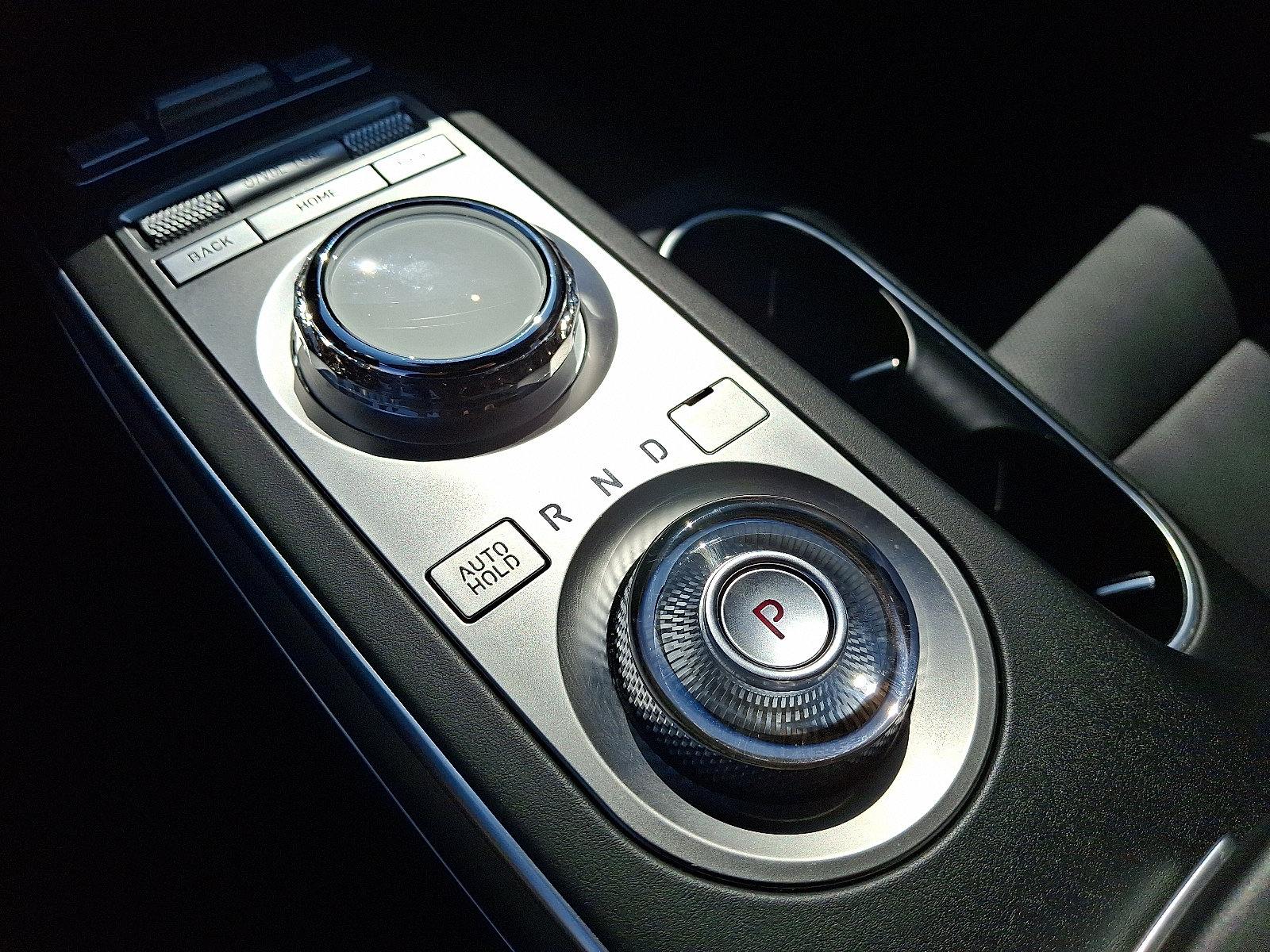 2023 GENESIS GV70 Standard - Photo 16