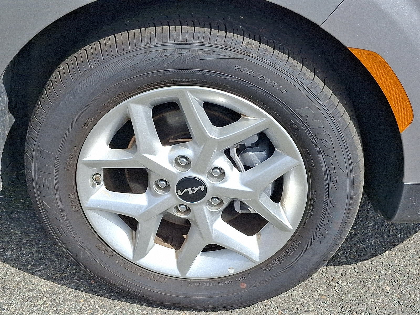 2025 Kia Soul LX - Photo 9
