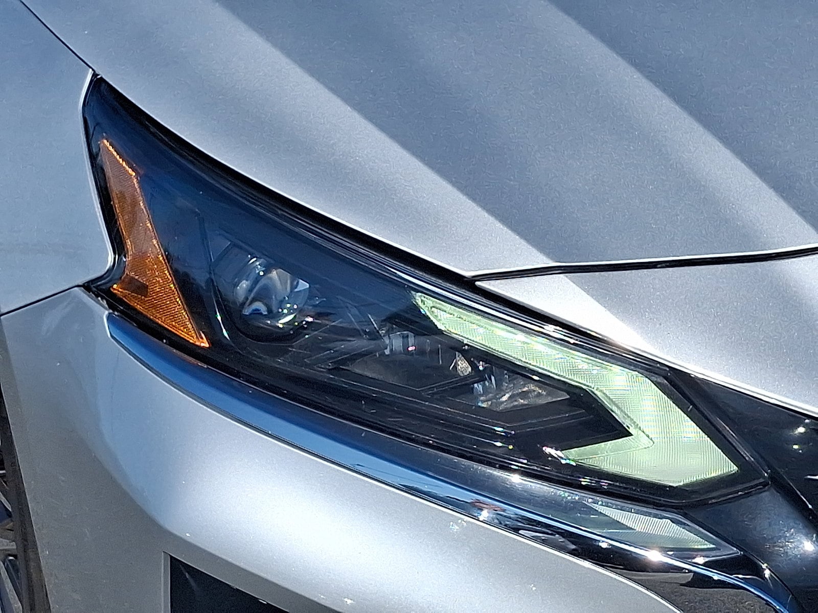2024 Nissan Altima SV - Photo 10