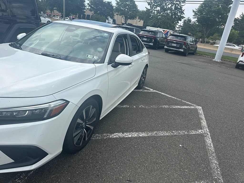 Used 2022 Honda Civic EX Sedan