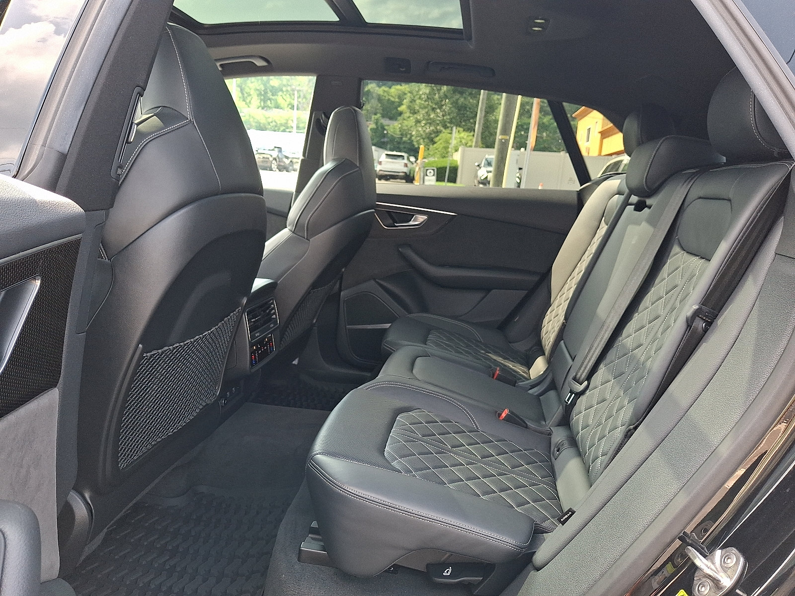 2021 Audi SQ8 Premium Plus - Photo 11