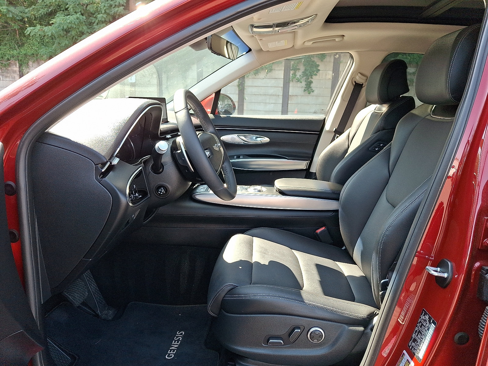 2023 GENESIS GV70 Standard - Photo 14