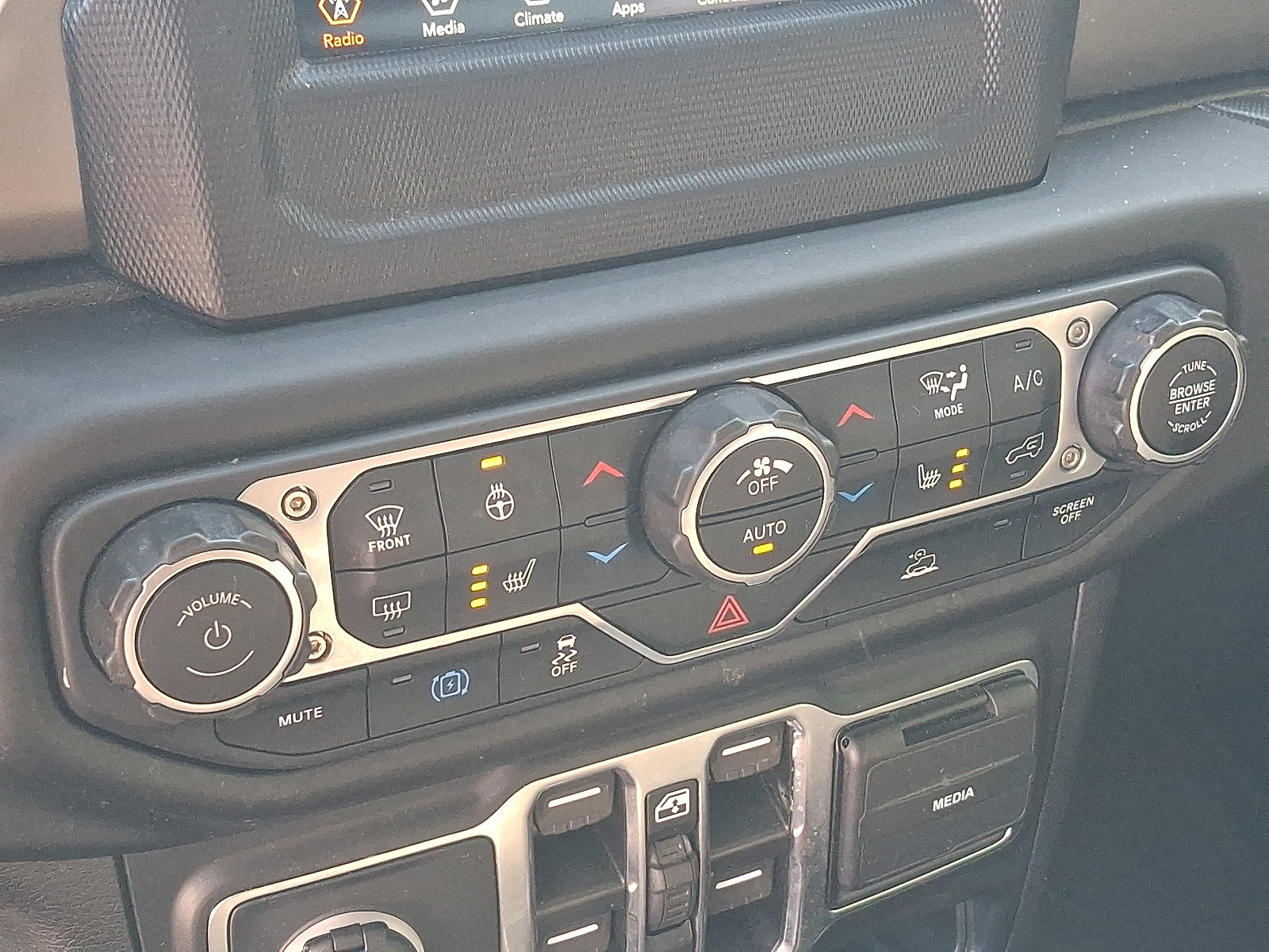 2023 Jeep Wrangler 4xe Willys 4XE - Photo 16