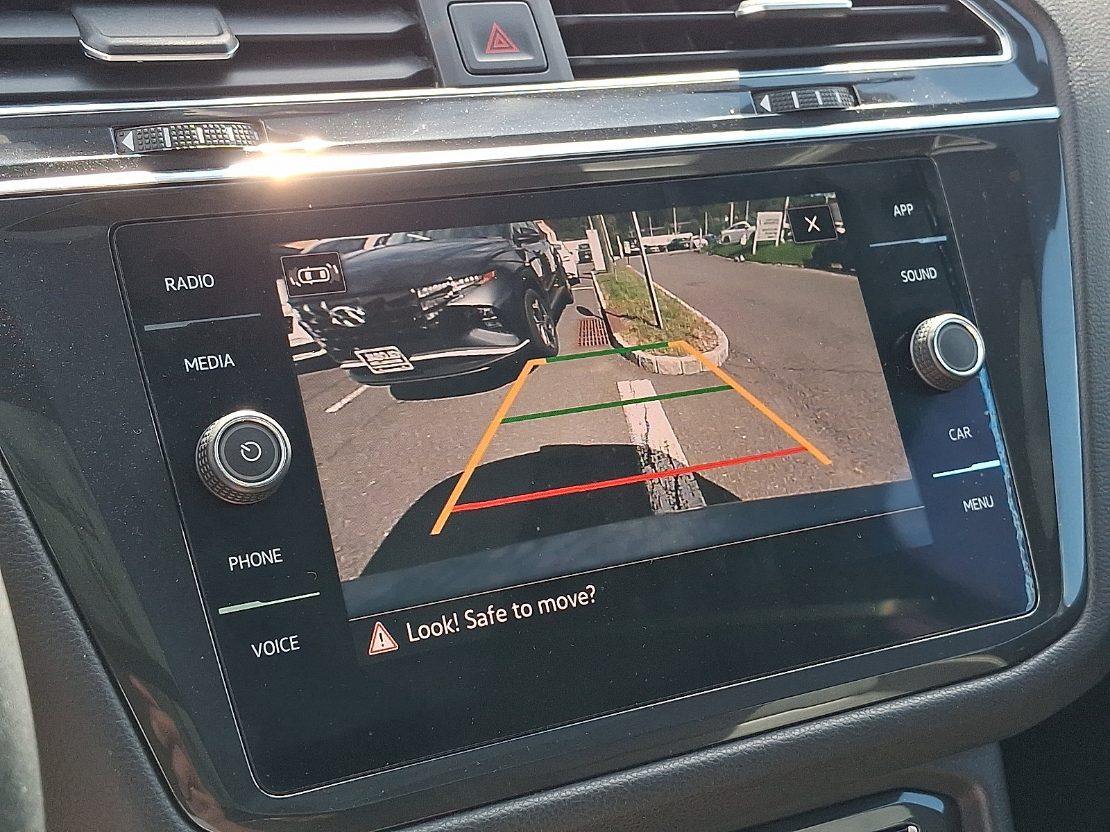 2021 Volkswagen Tiguan SE R-LINE BLACK - Photo 19