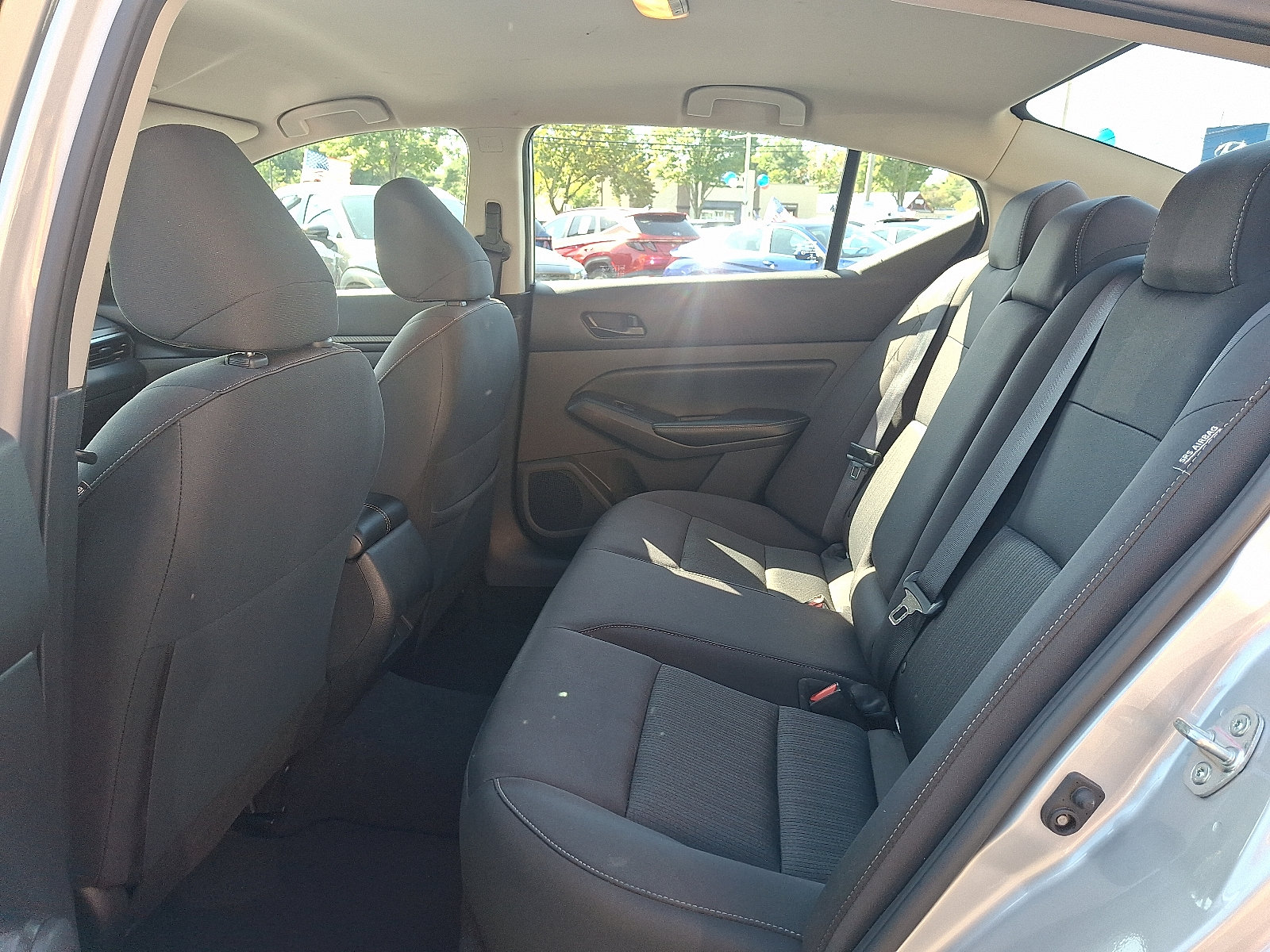 2024 Nissan Altima SV - Photo 11