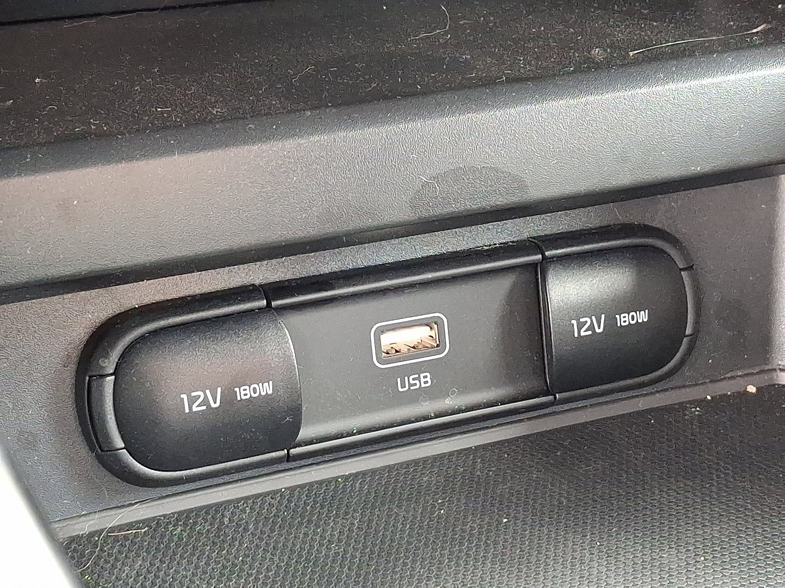 2025 Kia Soul LX - Photo 24
